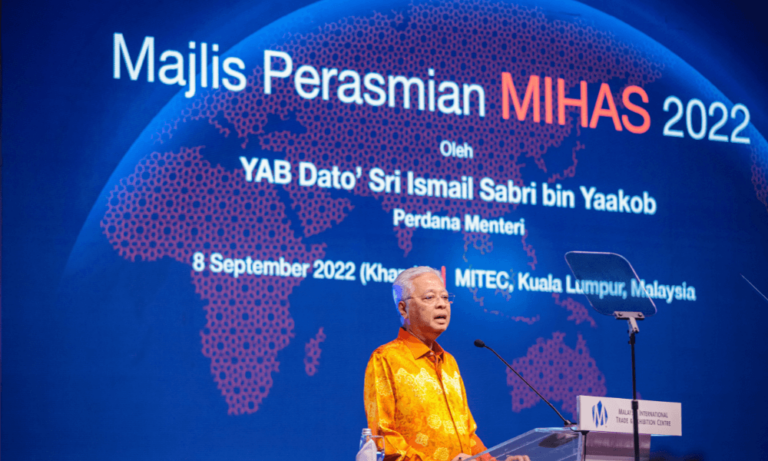 PRIME MINISTER OFFICIATES MIHAS 2022 AND MDL PLATFORM